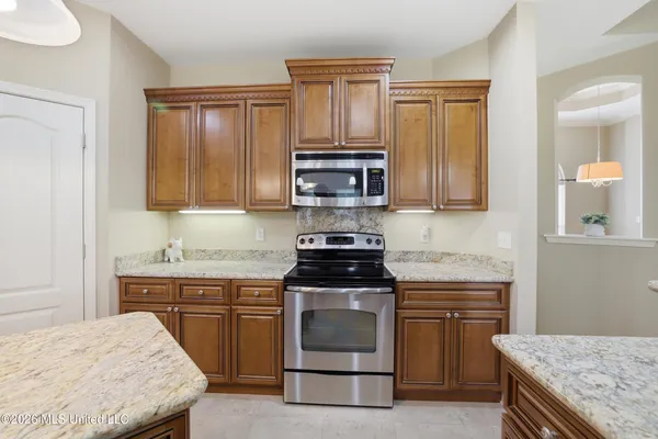 $525,000 | 8500 Julias Drive, Vancleave, MS 39565