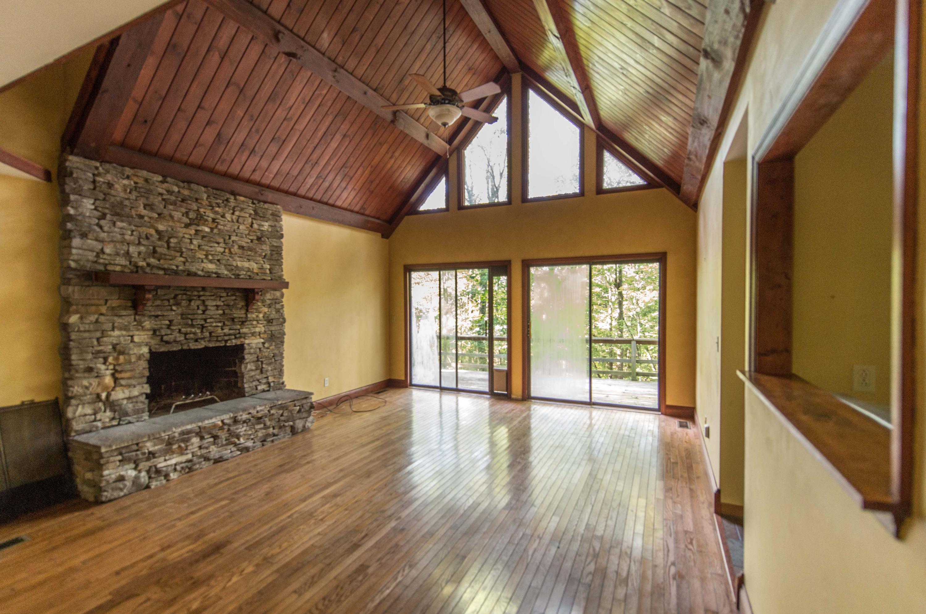2244 Little Bend Road Signal Mountain, TN 37377 - Photo 8 of 40 Open family room