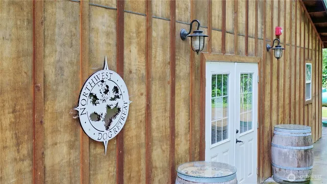 a view of a park with a bench