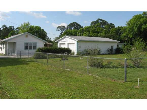 2050 Knotty Pine Road Melbourne, FL 32904 - Photo 1 of 12 Primary Photo