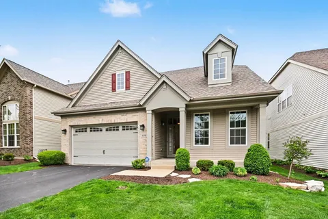 $574,999 | 1179 Kingsley Lane, Aurora, IL 60505