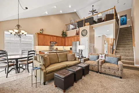 $574,999 | 1179 Kingsley Lane, Aurora, IL 60505