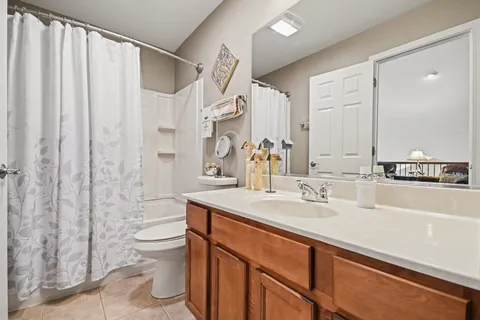 $574,999 | 1179 Kingsley Lane, Aurora, IL 60505