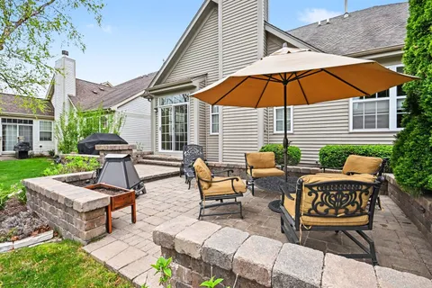 $574,999 | 1179 Kingsley Lane, Aurora, IL 60505