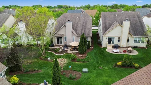 $574,999 | 1179 Kingsley Lane, Aurora, IL 60505