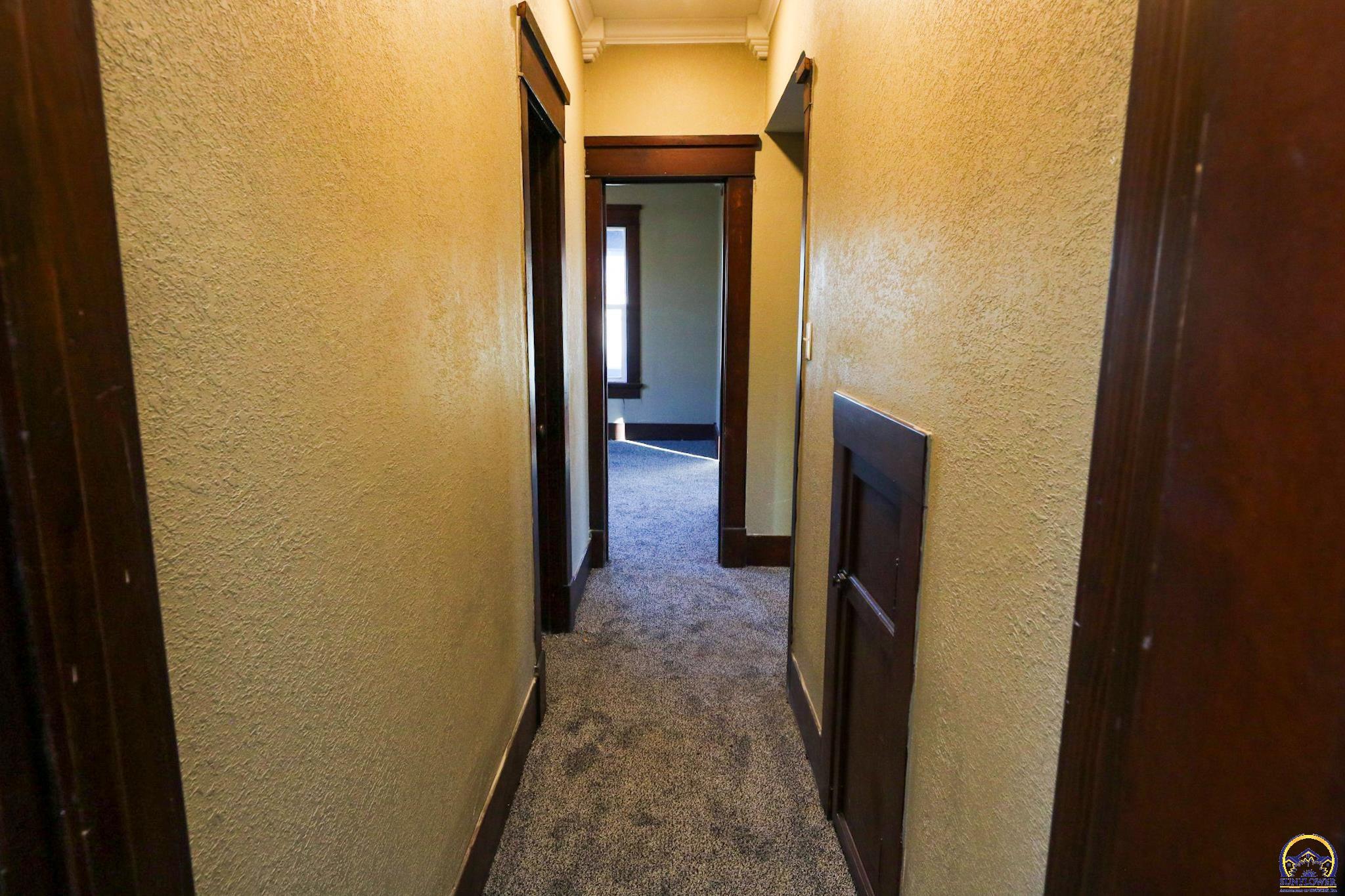 902 South 7th Street Burlington, KS 66839 - Photo 13 of 55