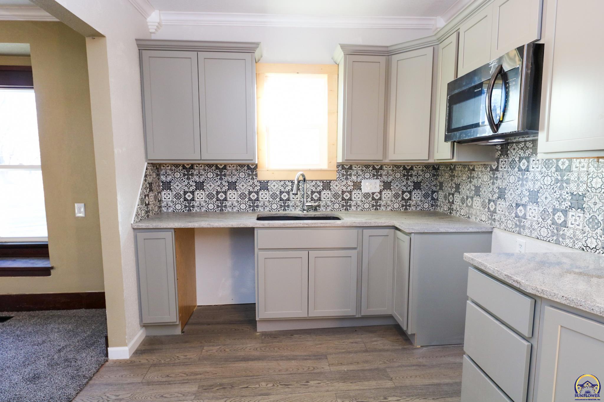 902 South 7th Street Burlington, KS 66839 - Photo 24 of 55