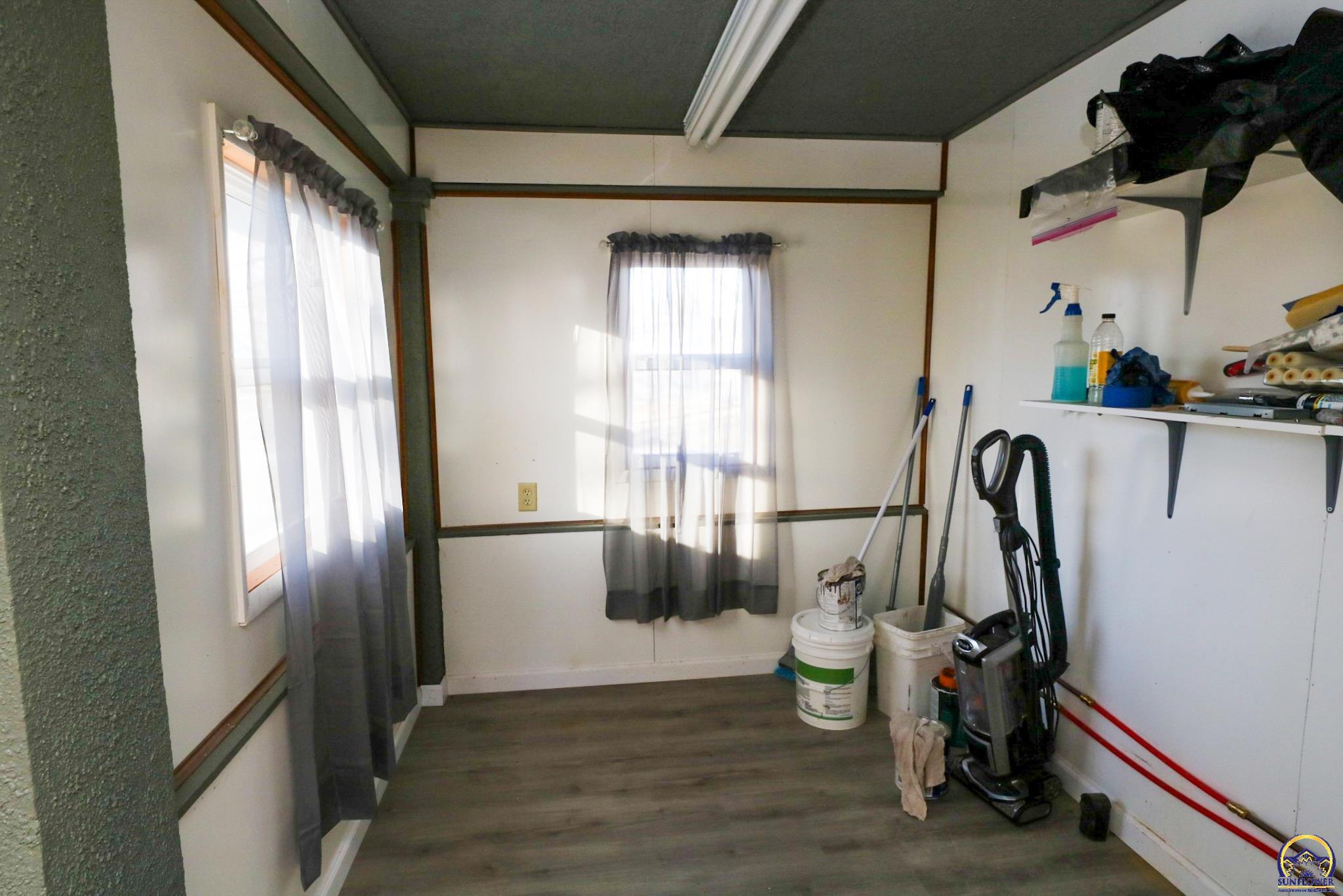 902 South 7th Street Burlington, KS 66839 - Photo 26 of 55