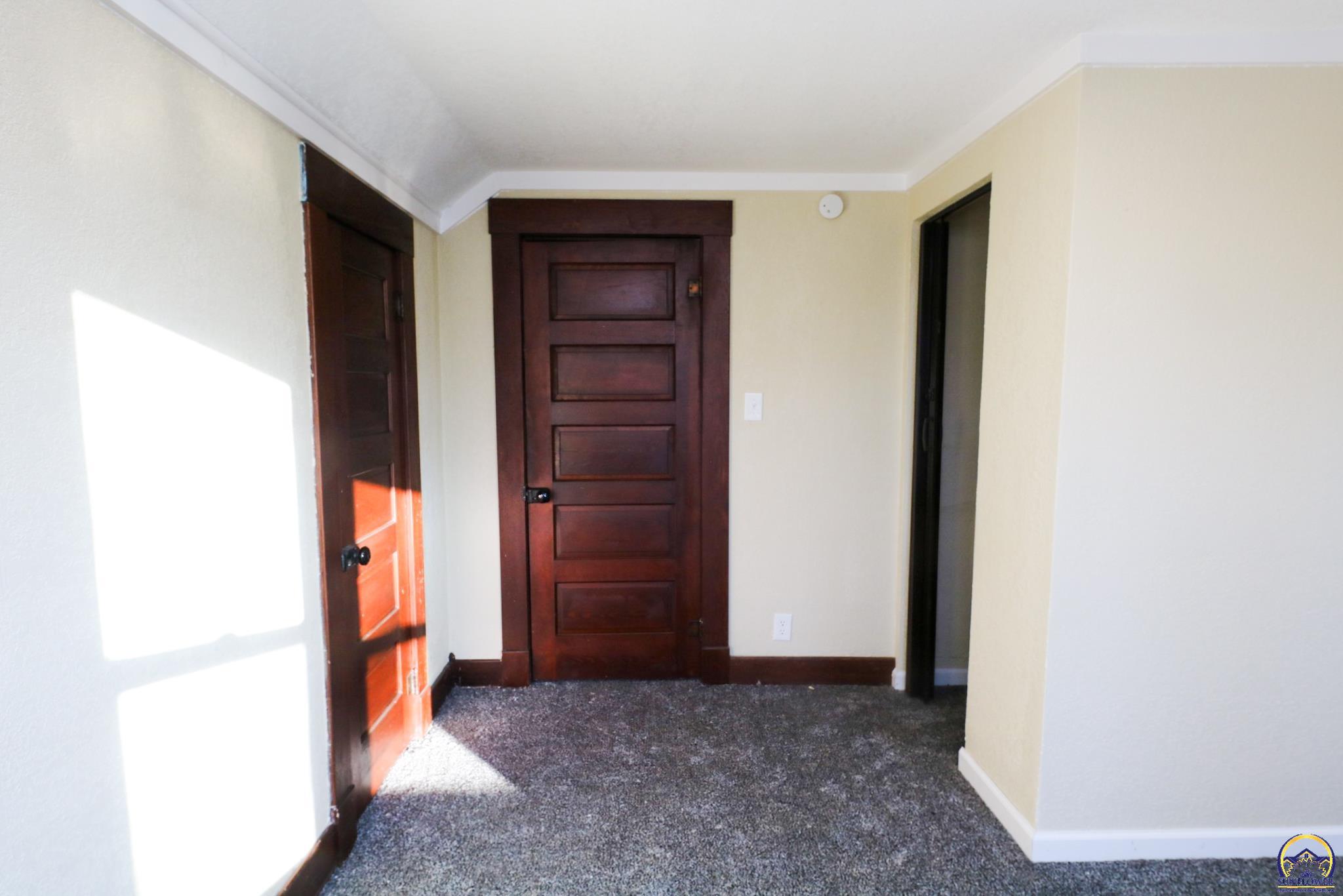 902 South 7th Street Burlington, KS 66839 - Photo 38 of 55