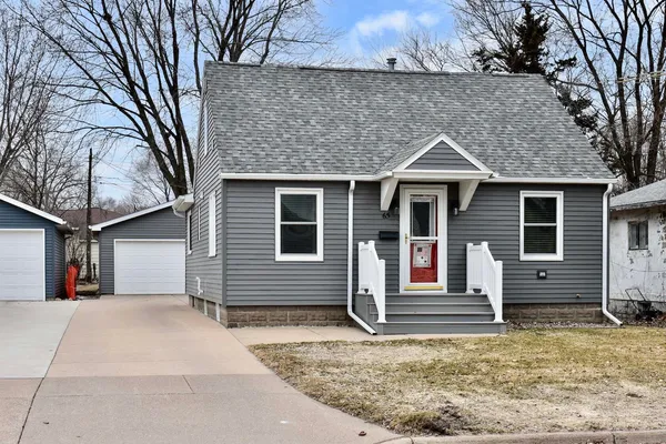 $240,000 | 65 Lenox Street, Winona, MN 55987