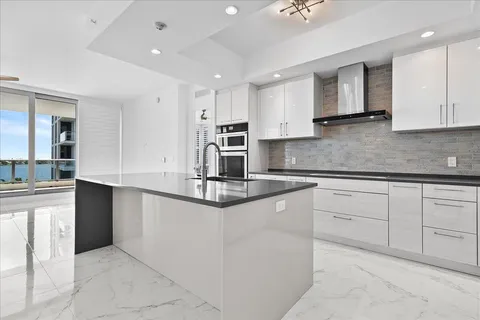 $2,395,000 | 1 Water Club Way, Unit 604, North Palm Beach, FL 33408
