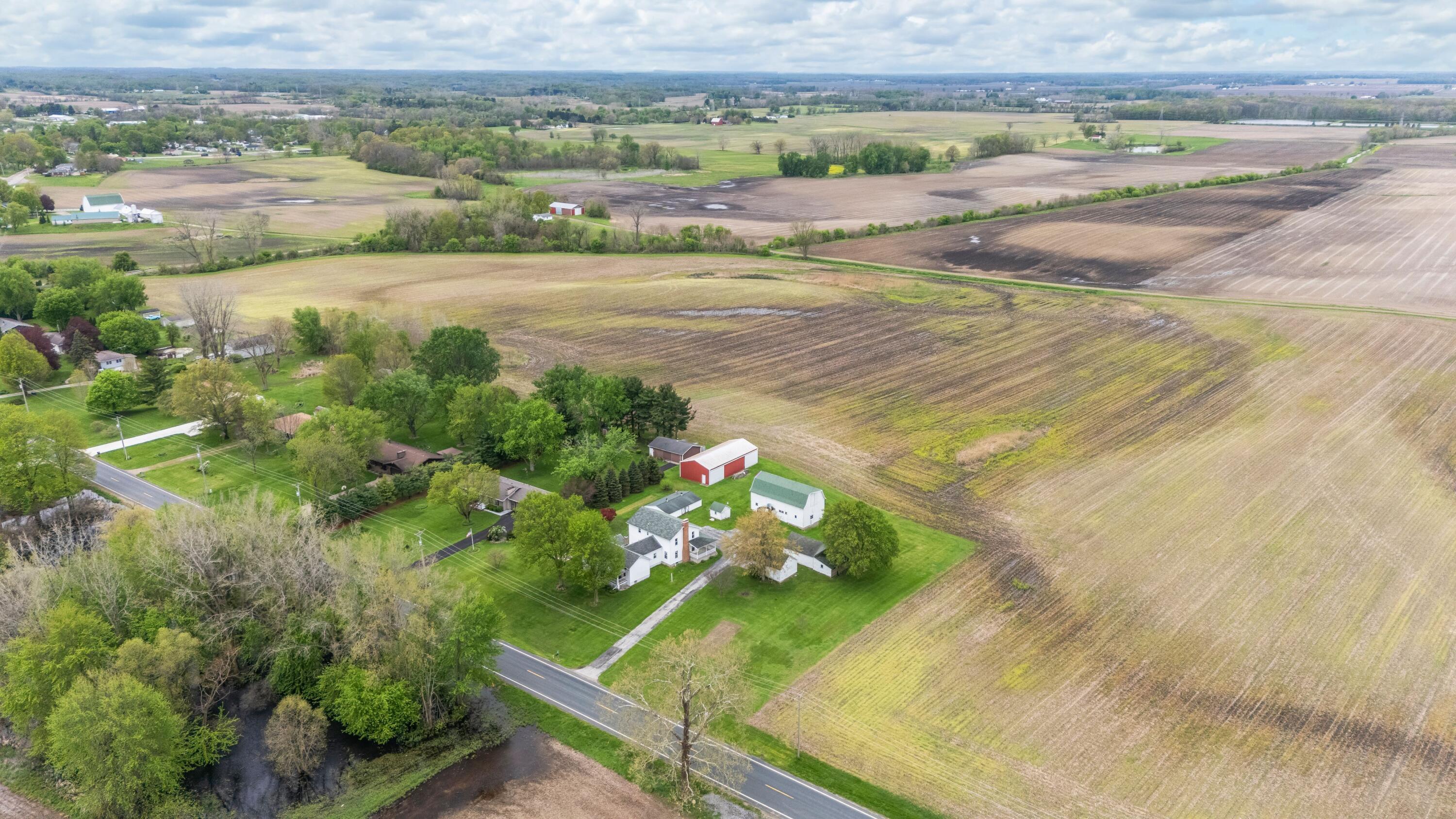 16686 Cleveland Avenue Galien, MI 49113 - Photo 88 of 89 88DJI_20260428225650_0012_D