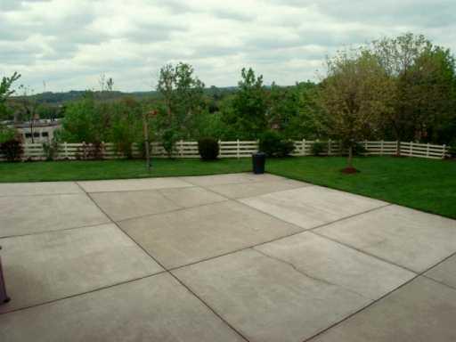 1742 Bower Hill Road Pittsburgh, PA 15243 - Photo 6 of 7