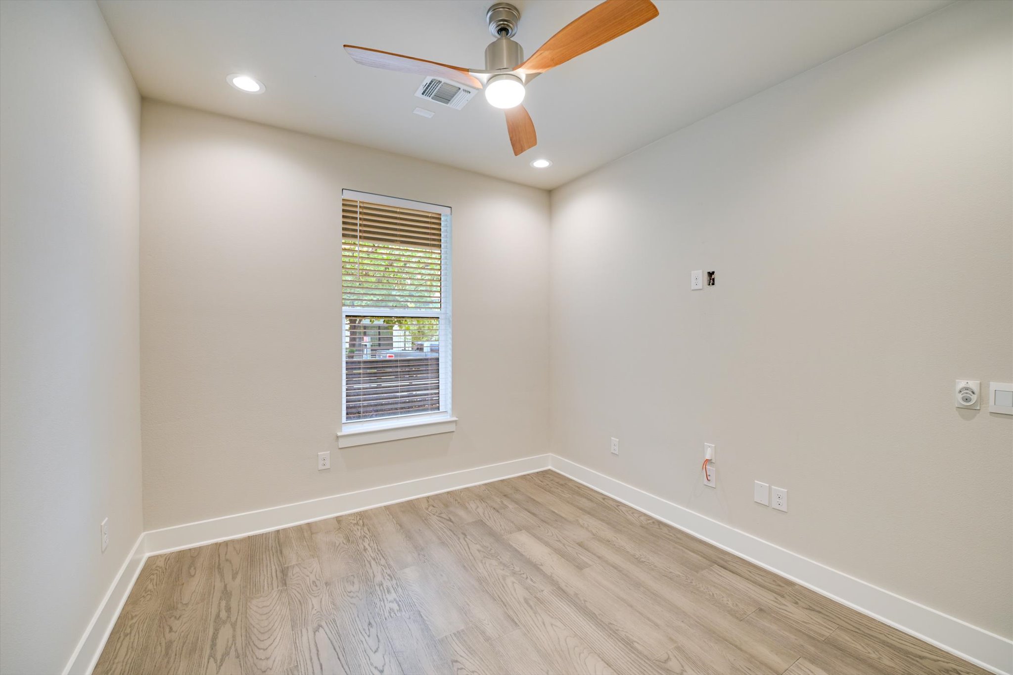 4402 Authentic Drive, Unit 69 Austin, TX 78731 - Photo 17 of 40