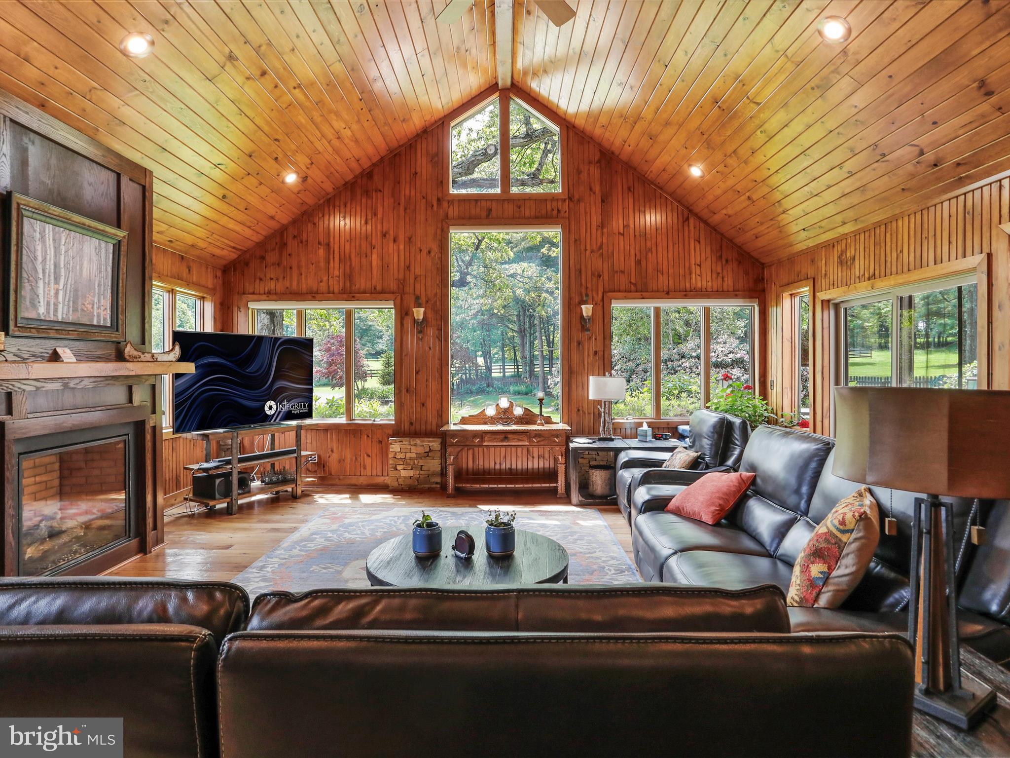 1240 Boy Scout Road Oakland, MD 21550 - Photo 32 of 148 Great Room