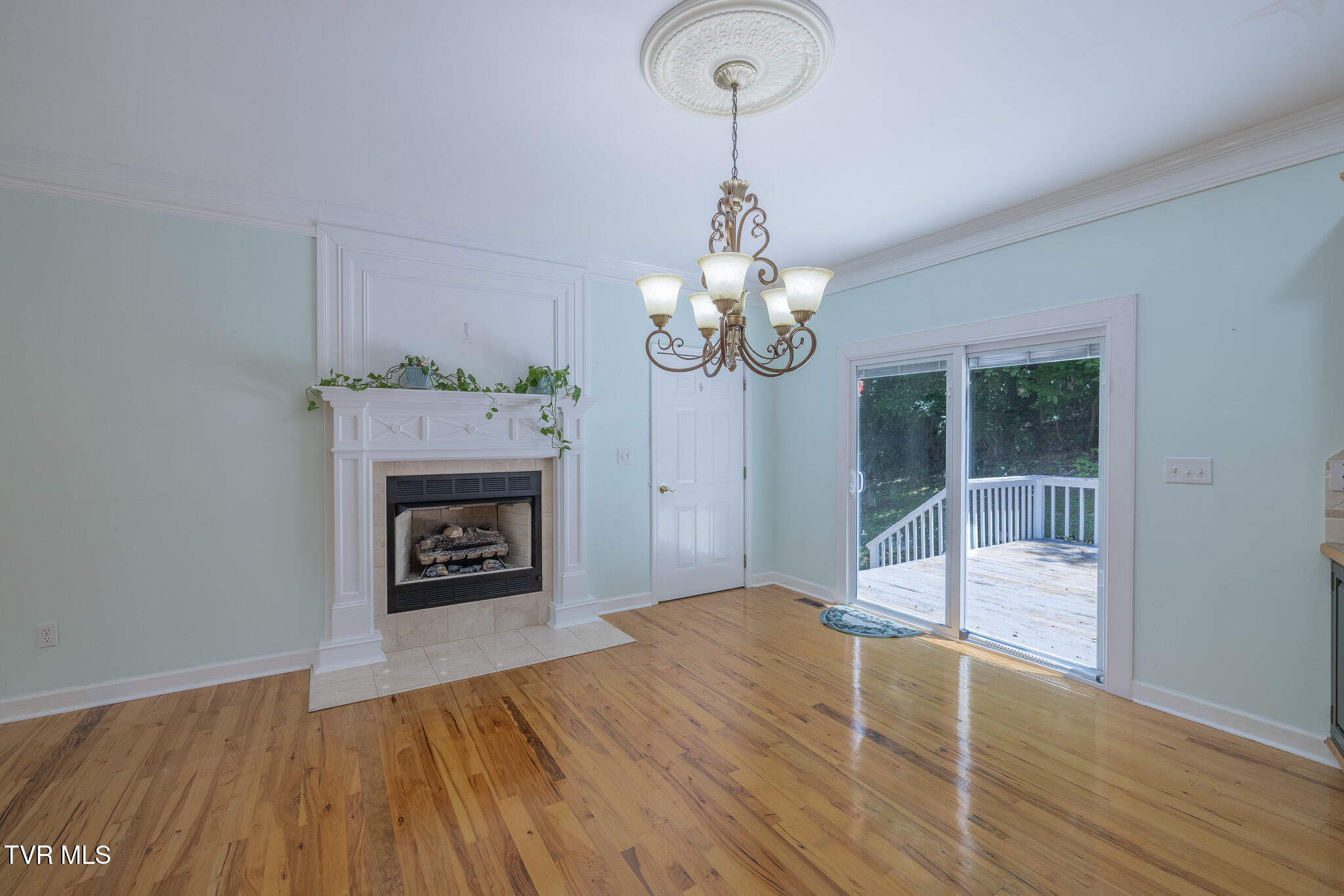 566 Beechwood Road Kingsport, TN 37663 - Photo 12 of 45 1R9A6114-HDR