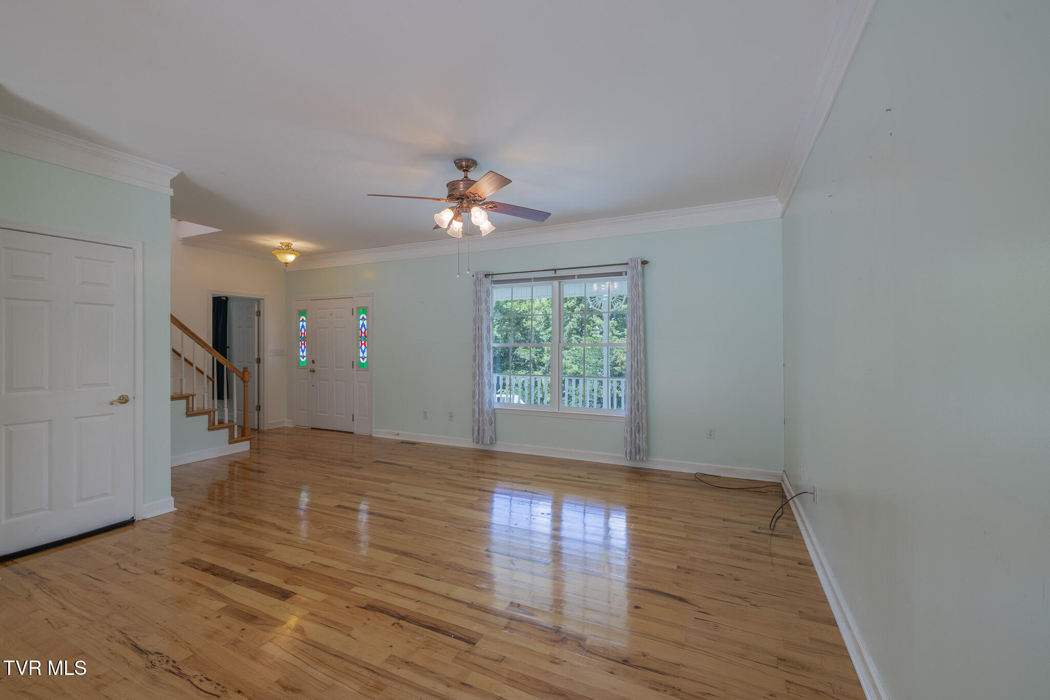 566 Beechwood Road Kingsport, TN 37663 - Photo 14 of 45 1R9A6120-HDR