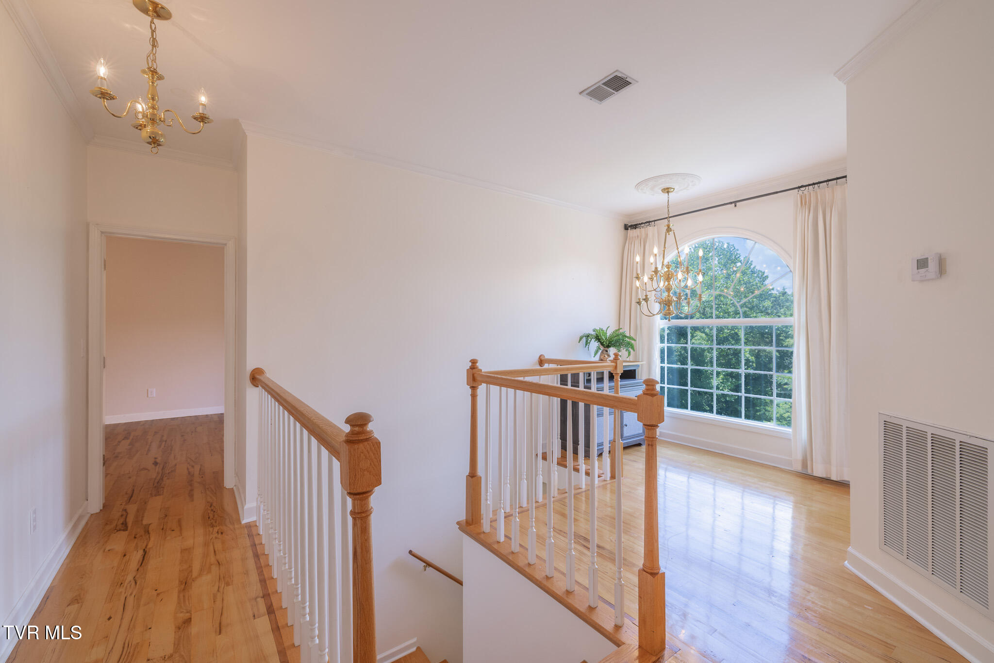 566 Beechwood Road Kingsport, TN 37663 - Photo 21 of 45 1R9A6144-HDR