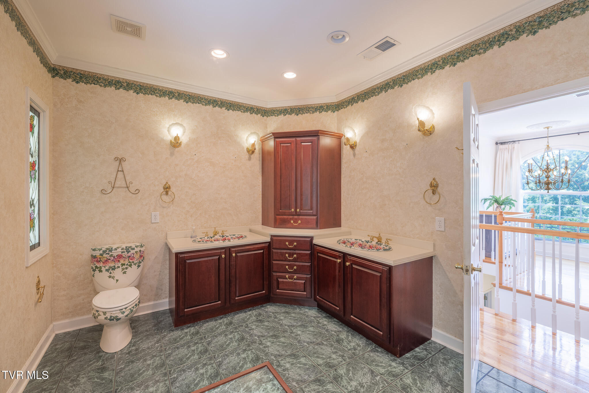 566 Beechwood Road Kingsport, TN 37663 - Photo 26 of 45 1R9A6159-HDR