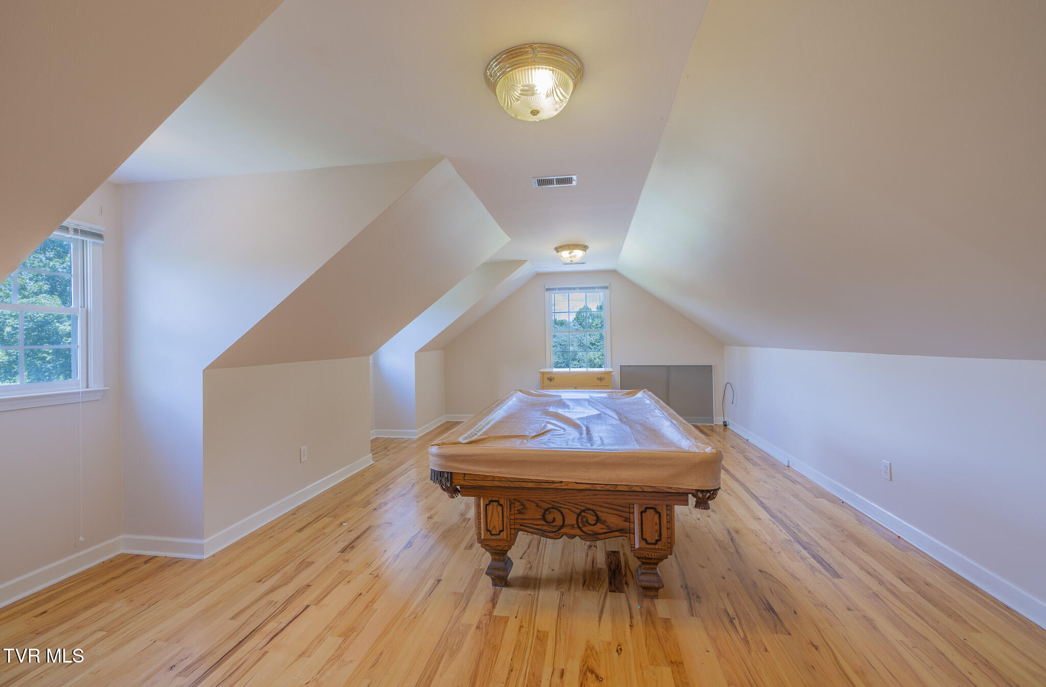 566 Beechwood Road Kingsport, TN 37663 - Photo 32 of 45 1R9A6180-HDR
