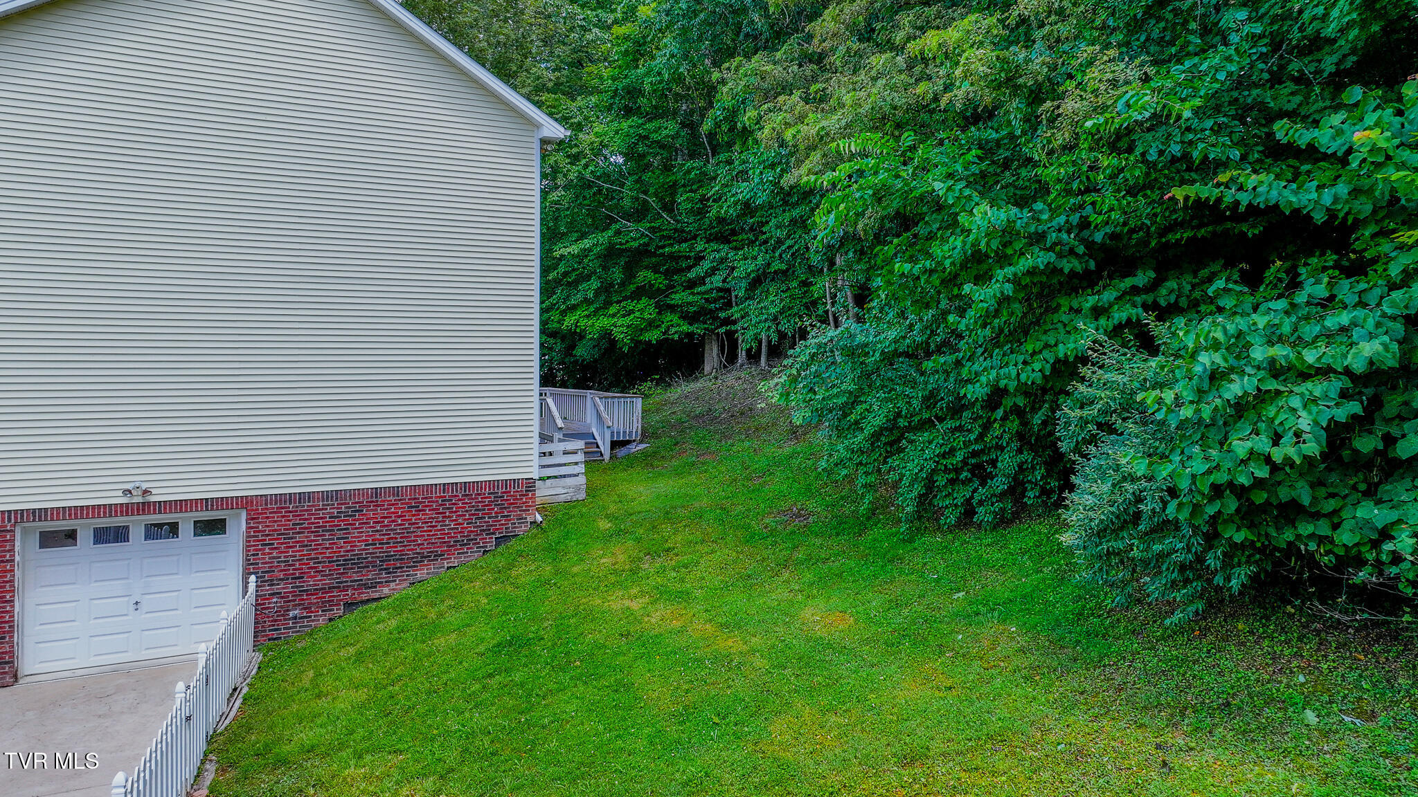 566 Beechwood Road Kingsport, TN 37663 - Photo 41 of 45 dji_fly_20250702_143104_0509_17514812252