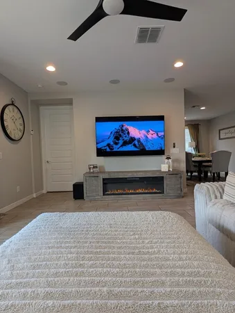 $2,500 | 4454 North 199th Avenue, Litchfield Park, AZ 85340