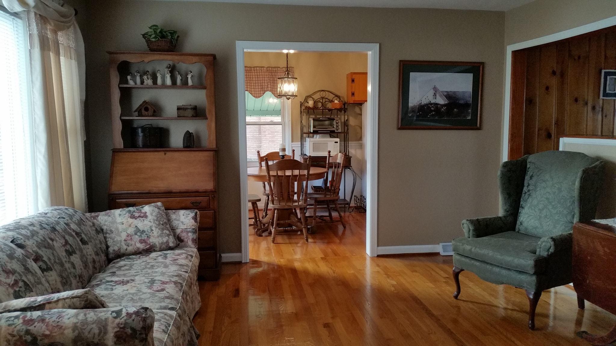 142 Frontier Road Northeast Roanoke, VA 24012 - Photo 16 of 23 f12