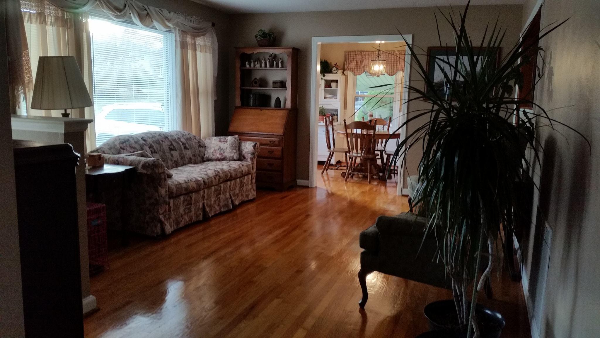142 Frontier Road Northeast Roanoke, VA 24012 - Photo 9 of 23 f13