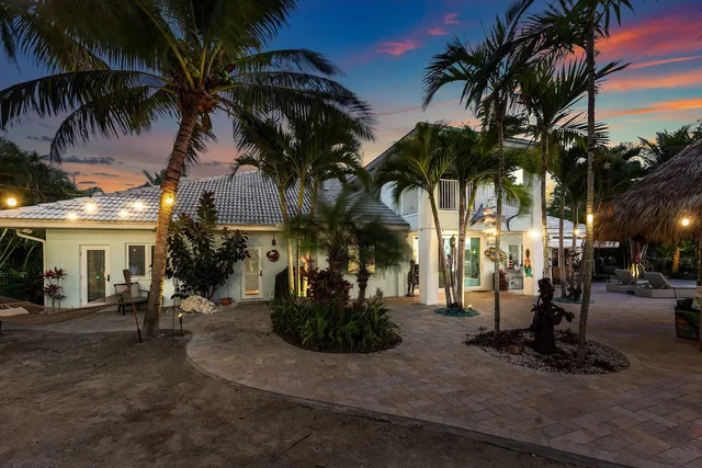 $4,750,000 | 2311 Northeast 47th Street, Lighthouse Point, FL 33064
