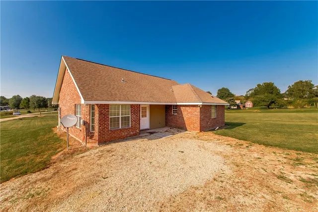 $225,000 | 40002 Silverado Lane, Franklinton, LA 70438