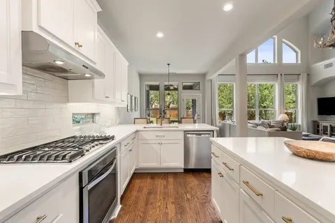 $924,000 | 17612 Wildrye Drive, Austin, TX 78738