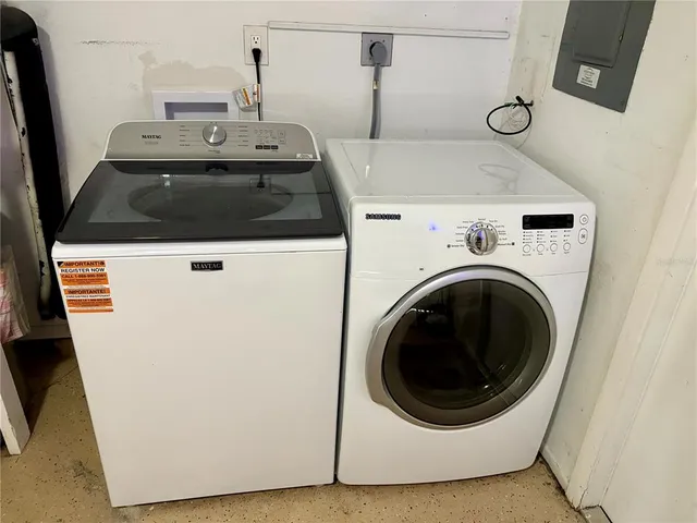 $2,100 | 1314 North Brink Avenue, Sarasota, FL 34237