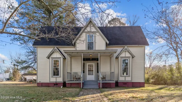 $199,000 | 809 Church Street, Scotland Neck, NC 27874