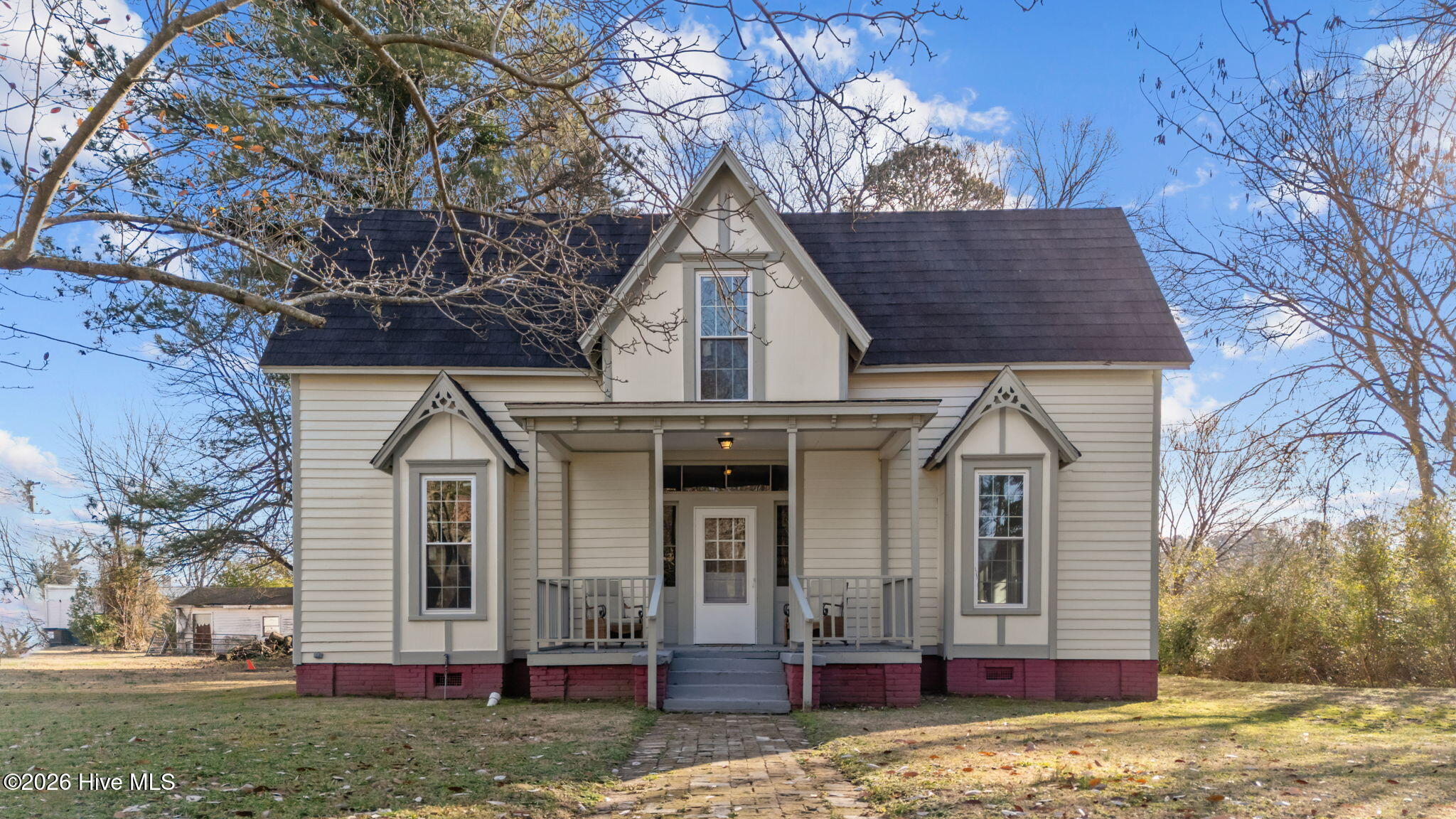 809 Church Street Scotland Neck, NC 27874 - Photo 7 of 55 7-web-or-mls-DJI_20260108094419_0032_D