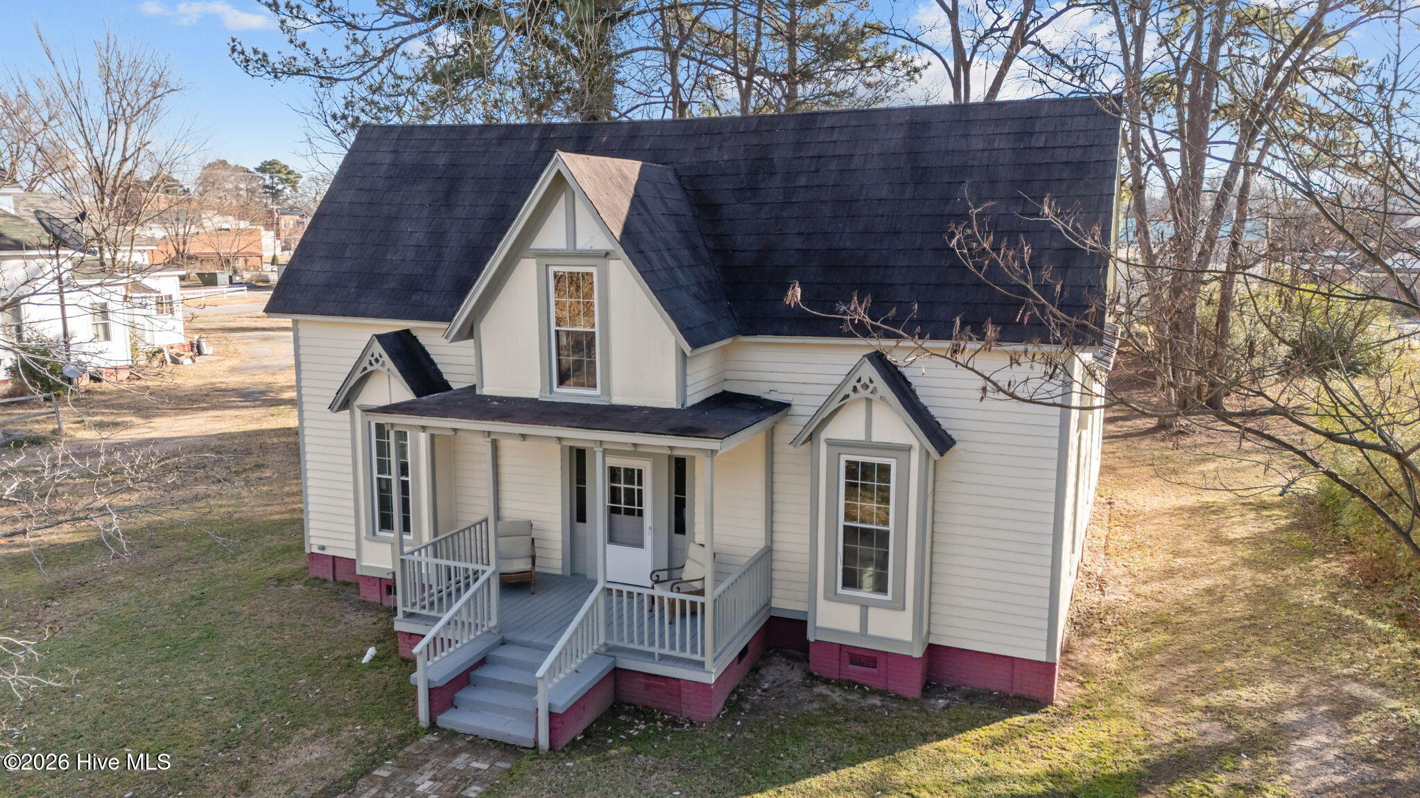 809 Church Street Scotland Neck, NC 27874 - Photo 8 of 55 8-web-or-mls-DJI_20260108094256_0031_D
