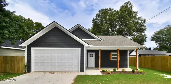 $243,000 | 313 West Forest Avenue, Jackson, TN 38301