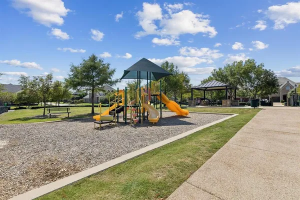 $3,000 | 716 Nathanael Greene Court, Aubrey, TX 76227