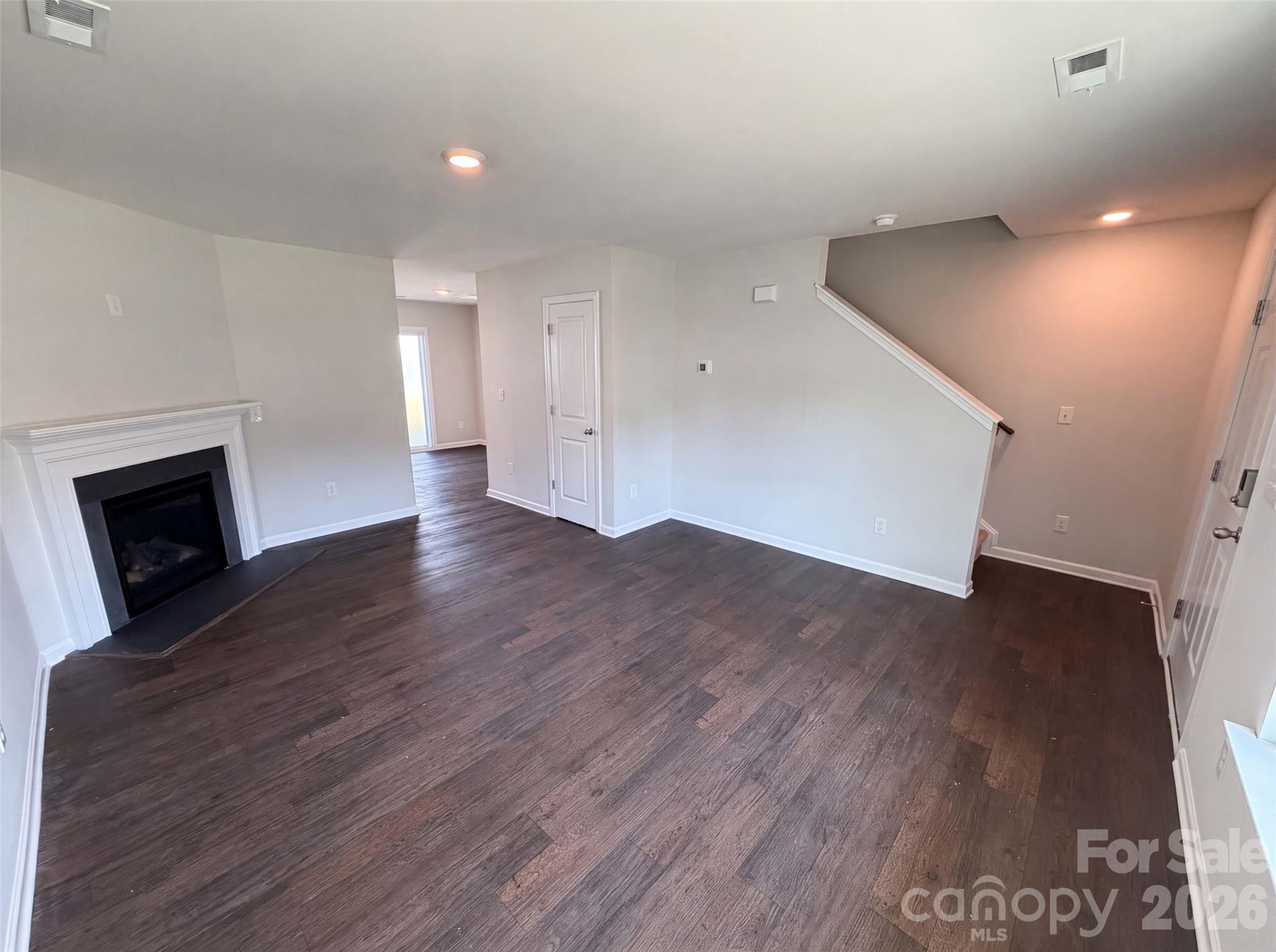 7244 Finnigan Road Charlotte, NC 28215 - Photo 6 of 21