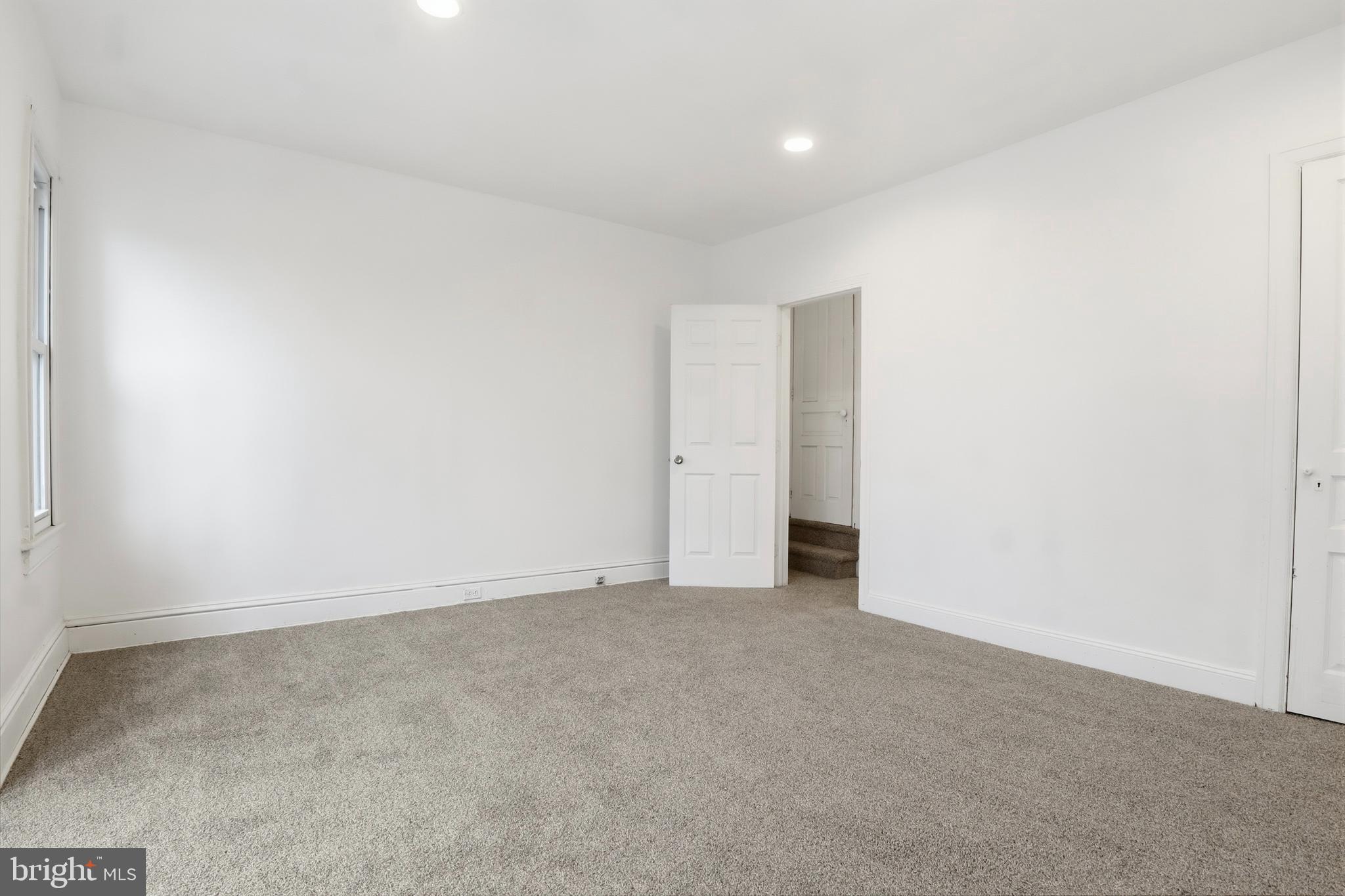 1274 West Princess Street York, PA 17404 - Photo 12 of 22