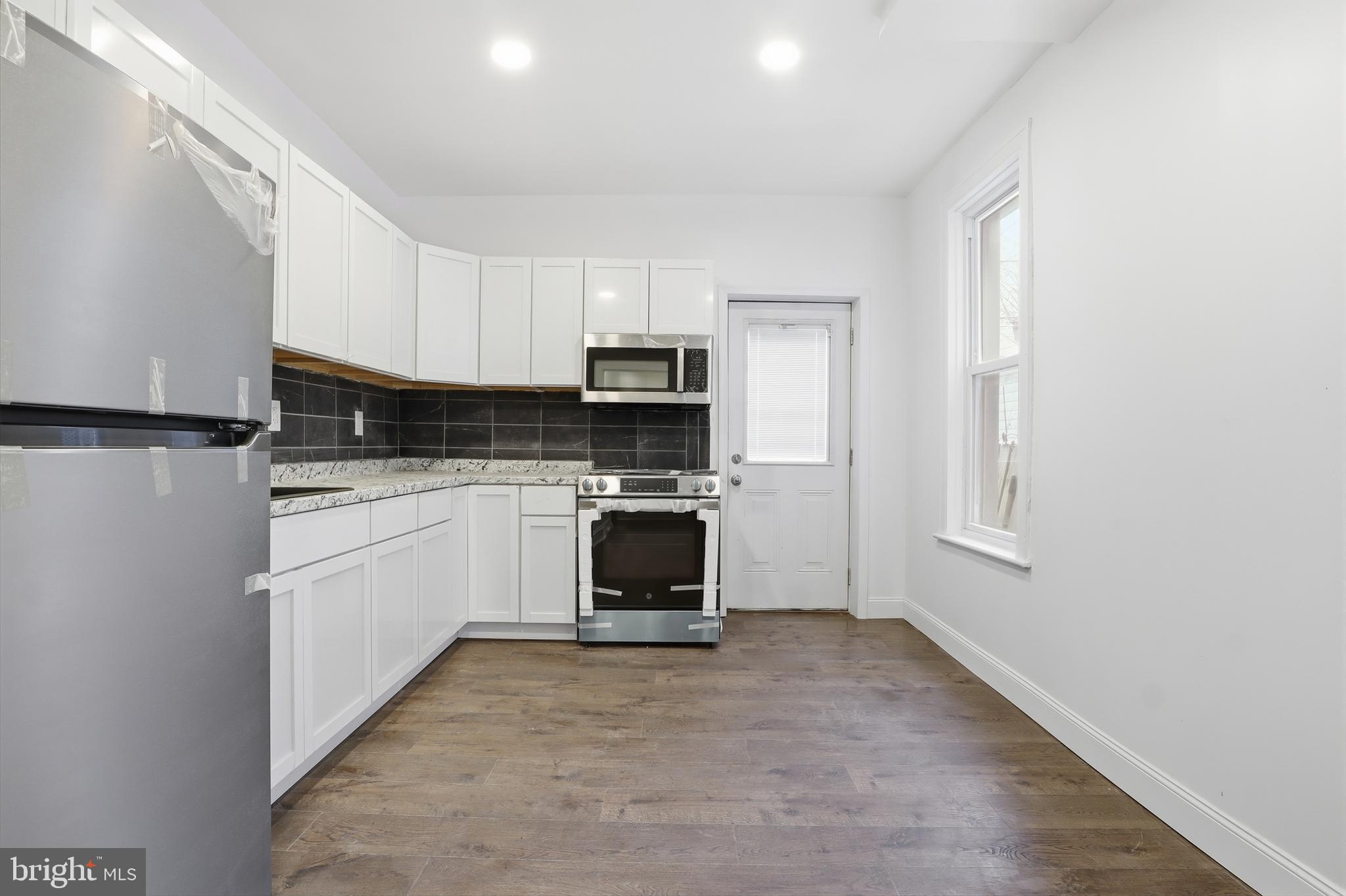 1274 West Princess Street York, PA 17404 - Photo 18 of 22