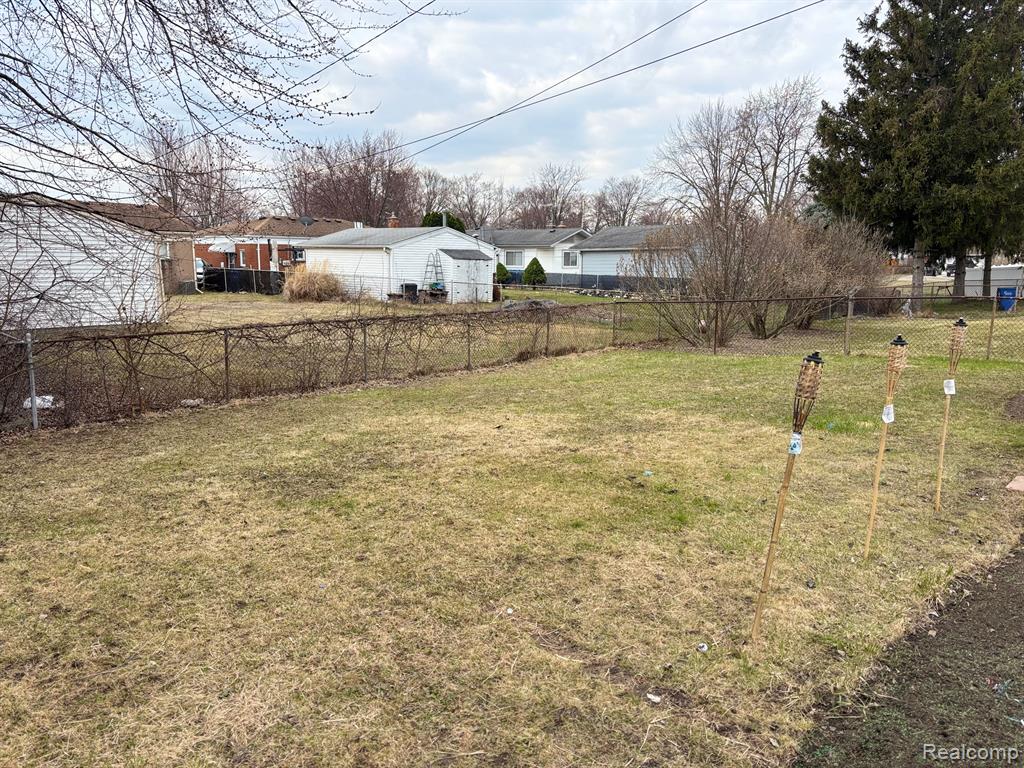 5246 McKinley Road Warren, MI 48091 - Photo 17 of 74 Gallery Image 17