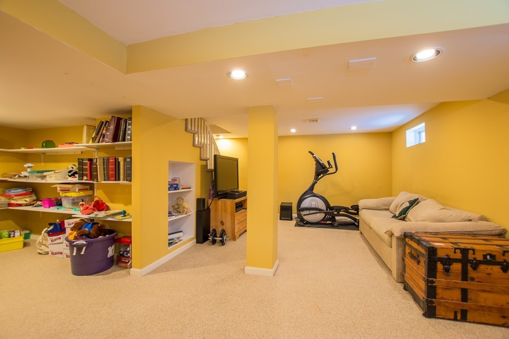 51 Condor Road Sharon, MA 02067 - Photo 19 of 20 Gallery Image 19