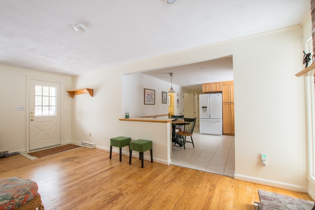51 Condor Road Sharon, MA 02067 - Photo 3 of 20 Gallery Image 3