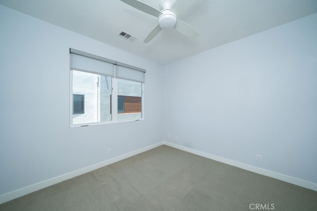 430 Transport Tustin, CA 92782 - Photo 11 of 37 an empty room with a window