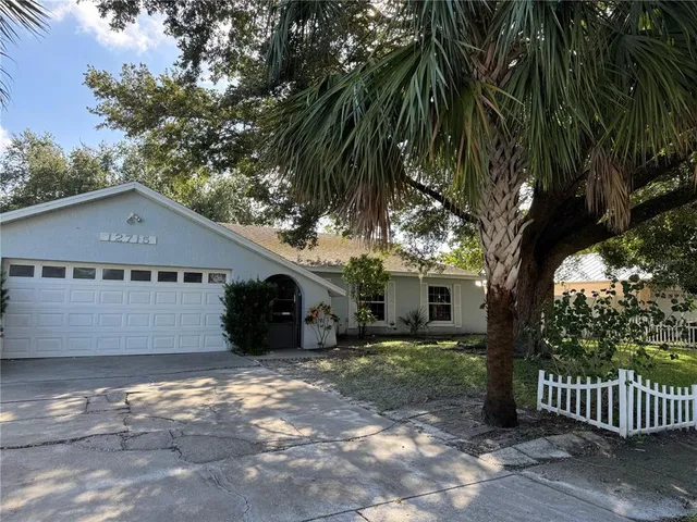 $2,550 | 12715 Montana Woods Lane, Orlando, FL 32824