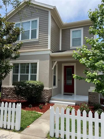 a front view of house with yard