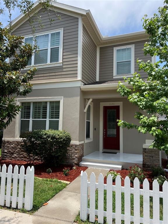 a front view of house with yard
