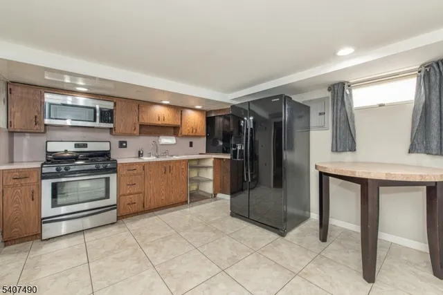 $2,800 | 140 Jackson Avenue, Woodland Park, NJ 07424