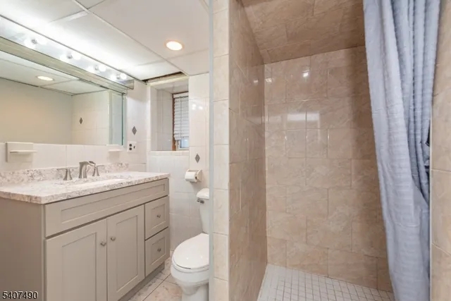 $2,800 | 140 Jackson Avenue, Woodland Park, NJ 07424