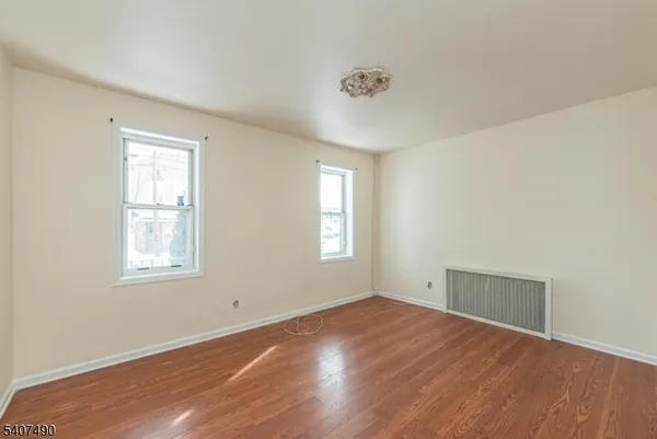 $2,400 | 140 Jackson Avenue, Woodland Park, NJ 07424